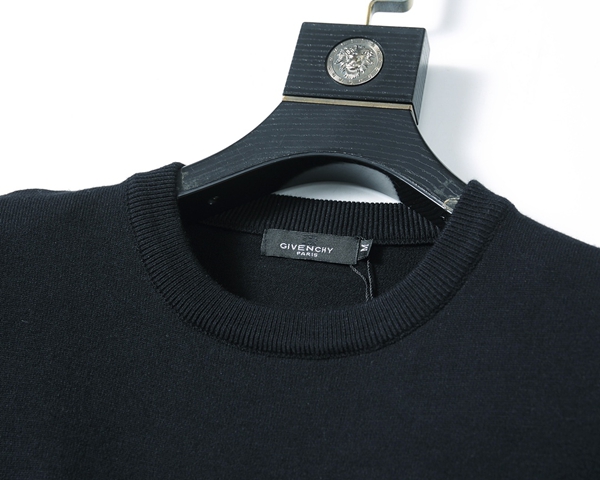 ブランドセーター着用イメージ